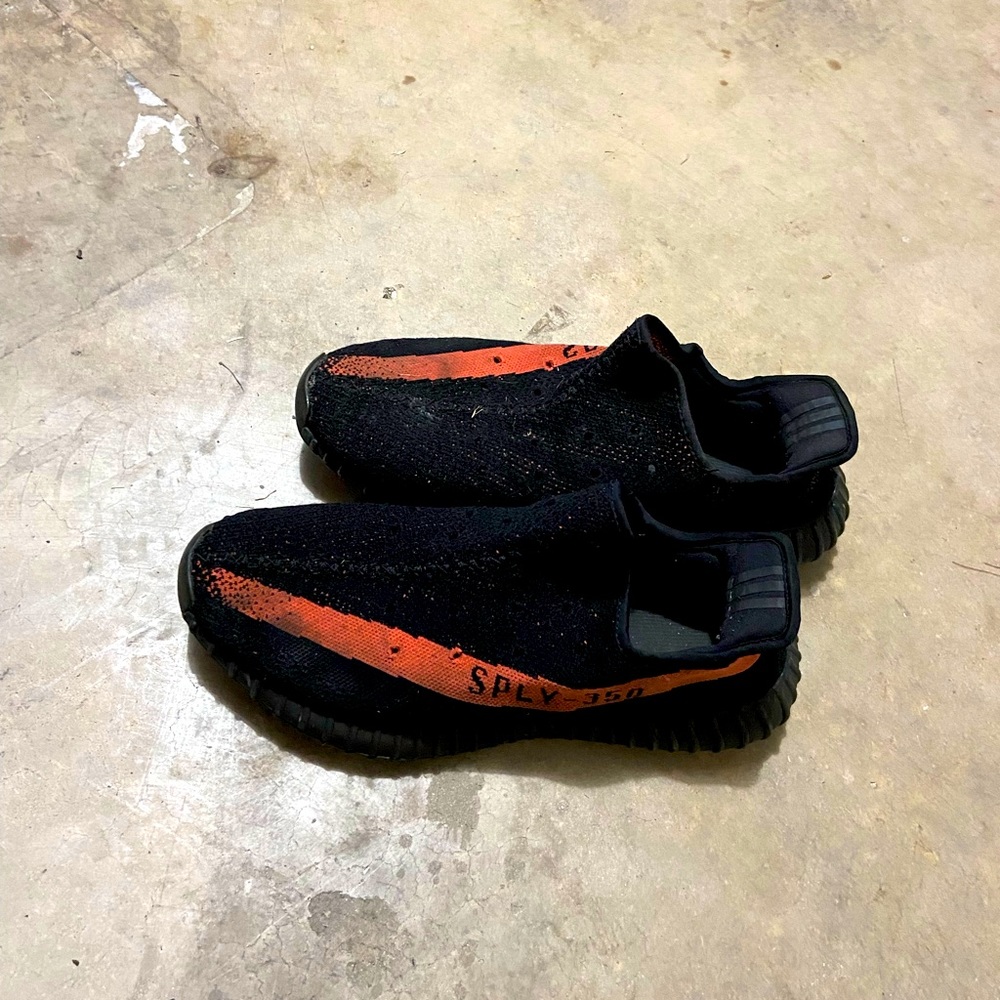 Yeezy 350 boost V2